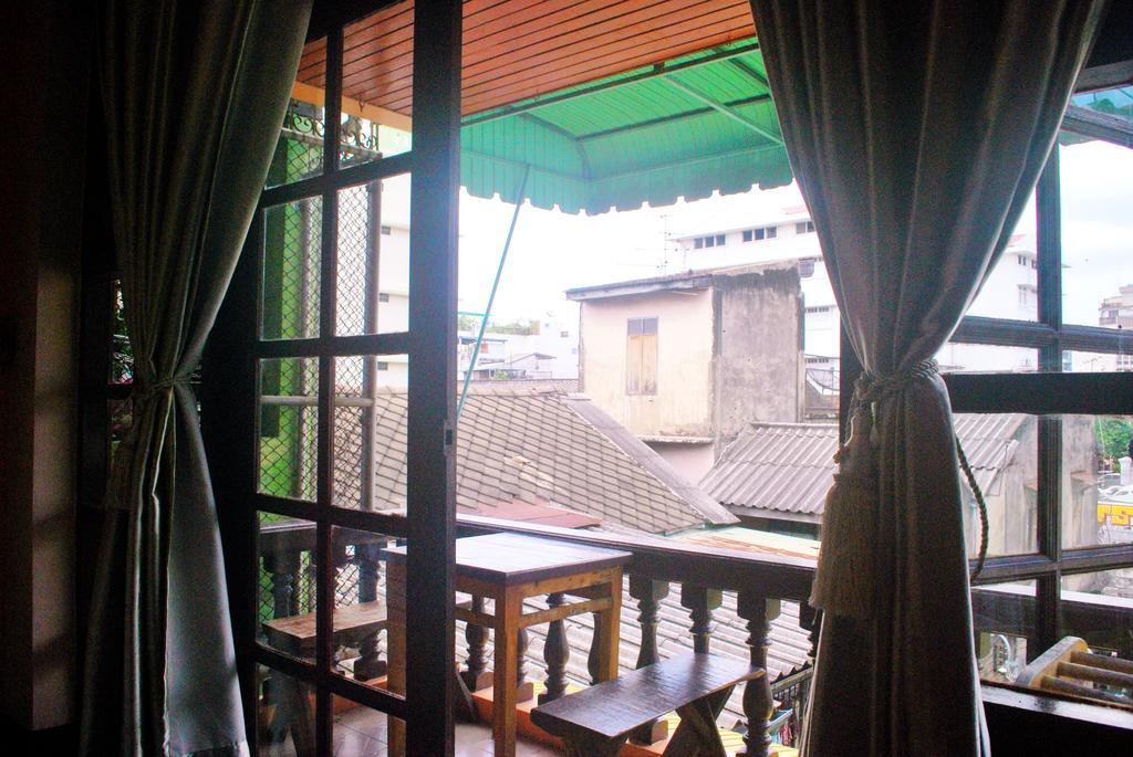 Pailin Guest House Бангкок Экстерьер фото